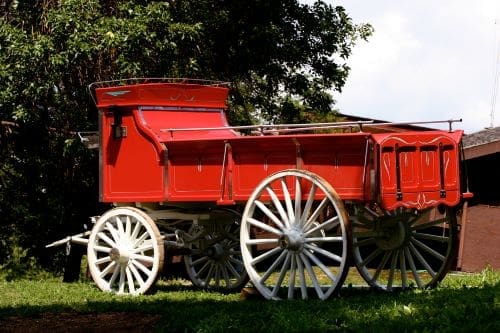 Wagon iStock-89358374 resized