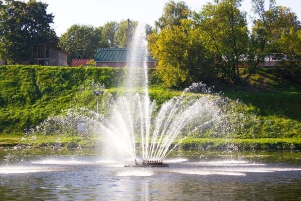 Fountain iStock-2186924005 resized